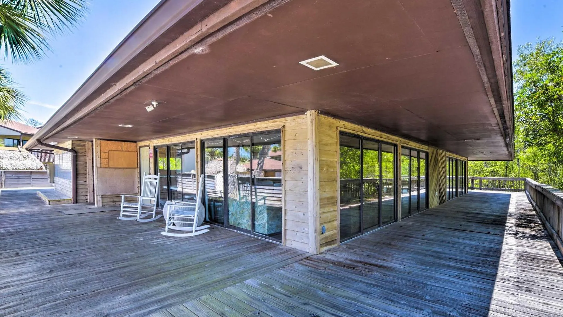 Breezy Pcb Retreat With Balcony - Walk To Beach! Panama City Beach 0*,  United States